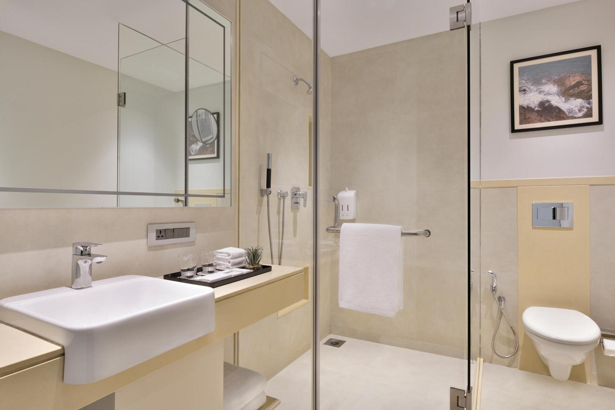 Citadines Arpora Nagoa Goa Hotel Buitenkant foto