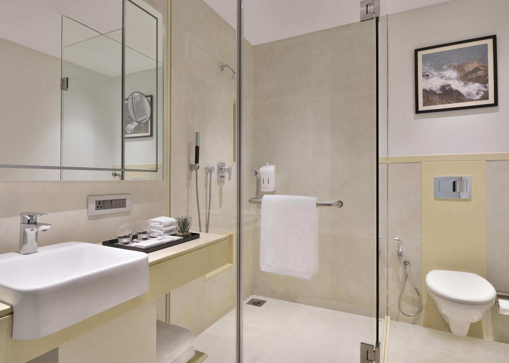 Citadines Arpora Nagoa Goa Hotel Buitenkant foto